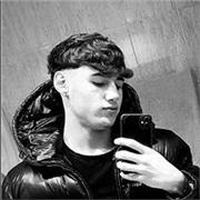 Me defino siendo un niño con voluntad de ayudar